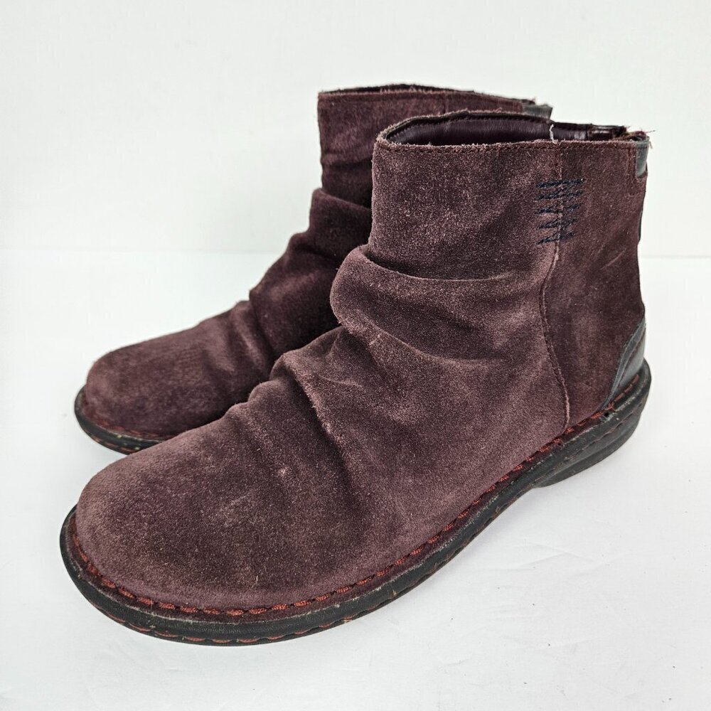 Clarks Avington Swan Purple Suede Gathered Scrunch Ankle Boot US 6 - Picture 5 of 9
